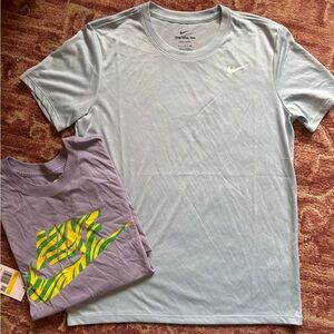 Nike girls small t shirts